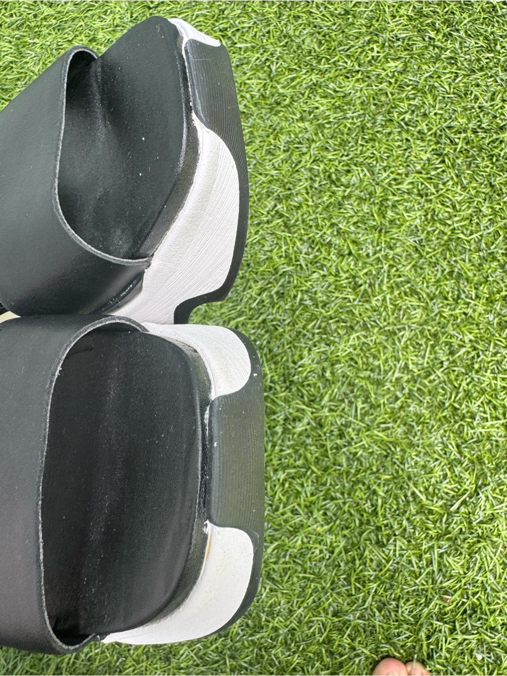 SOREL Kinetic Impact Y-Strap Sandals Womens 10.5 Black White Platform NWOB - Picture 8 of 13